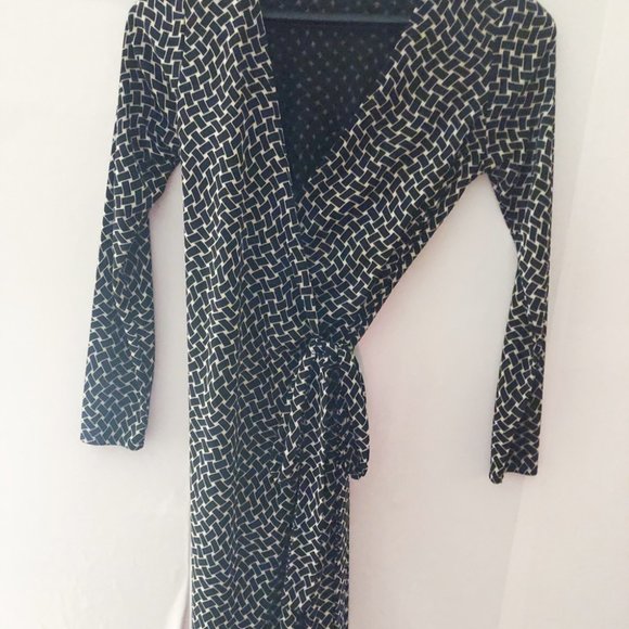 Wrap Around Dress - Picture 2 of 3